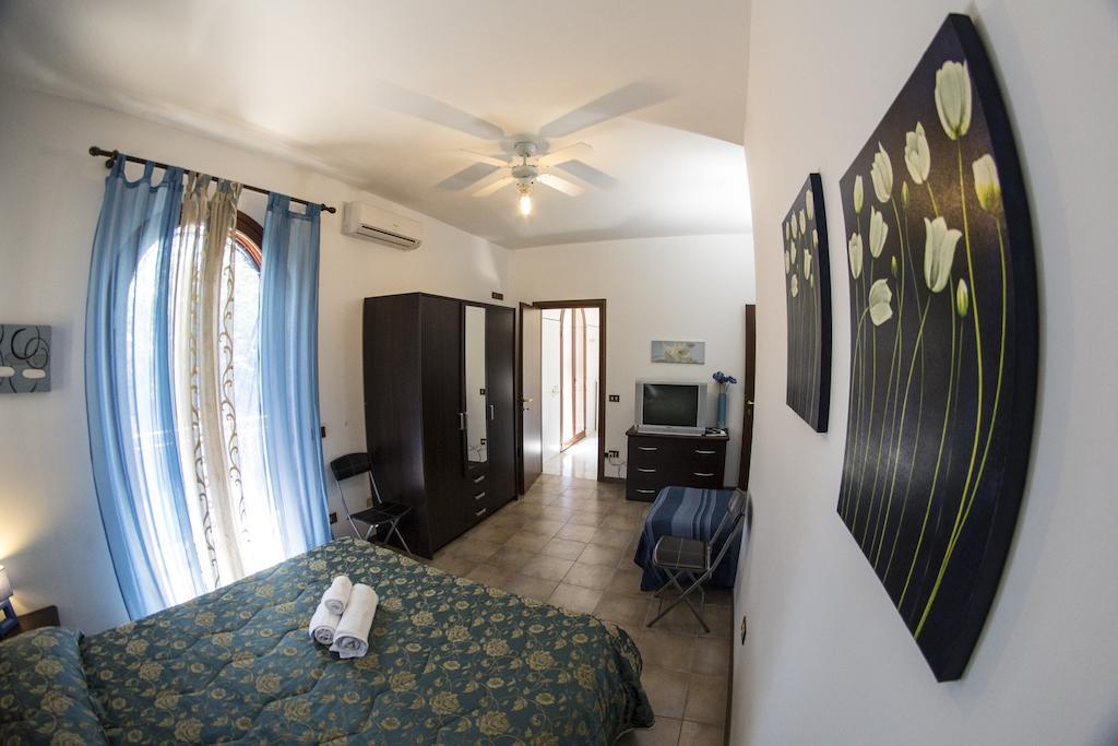 Villa Marysa Studio Apartment Джардини-Наксос Экстерьер фото