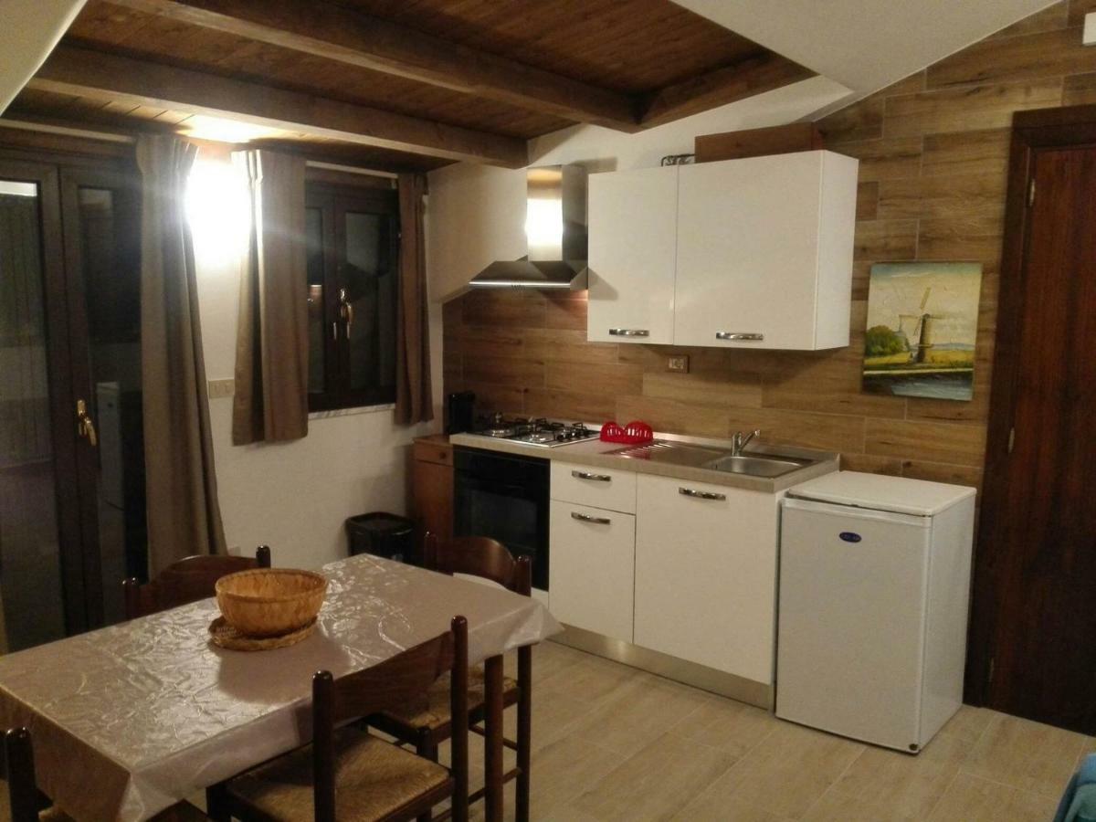 Villa Marysa Studio Apartment Джардини-Наксос Экстерьер фото