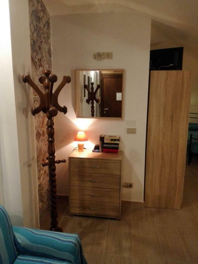 Villa Marysa Studio Apartment Джардини-Наксос Экстерьер фото