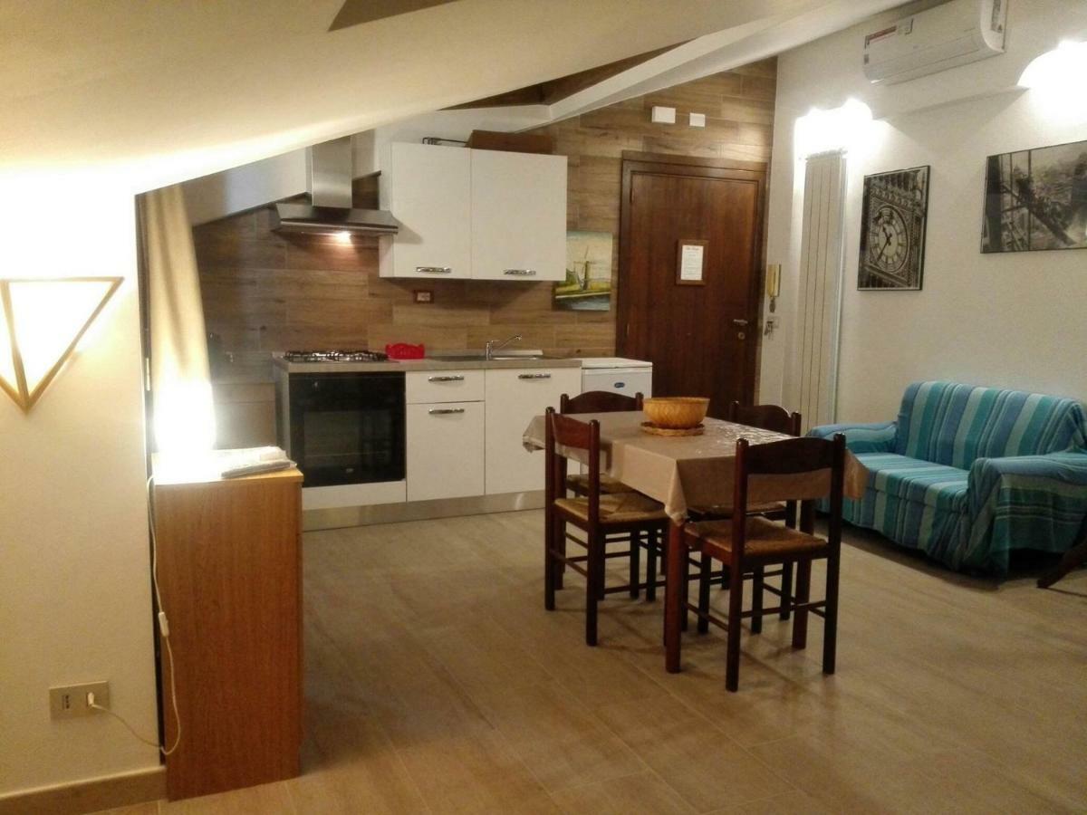 Villa Marysa Studio Apartment Джардини-Наксос Экстерьер фото
